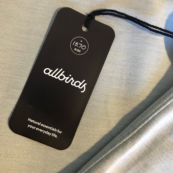 Allbirds Sage Green Quarter-Zip Top NWT - Picture 5 of 11